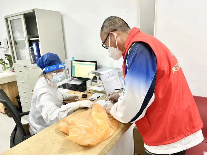 玉林24小时高价回收医保(24小时高价回收医保医保套出)